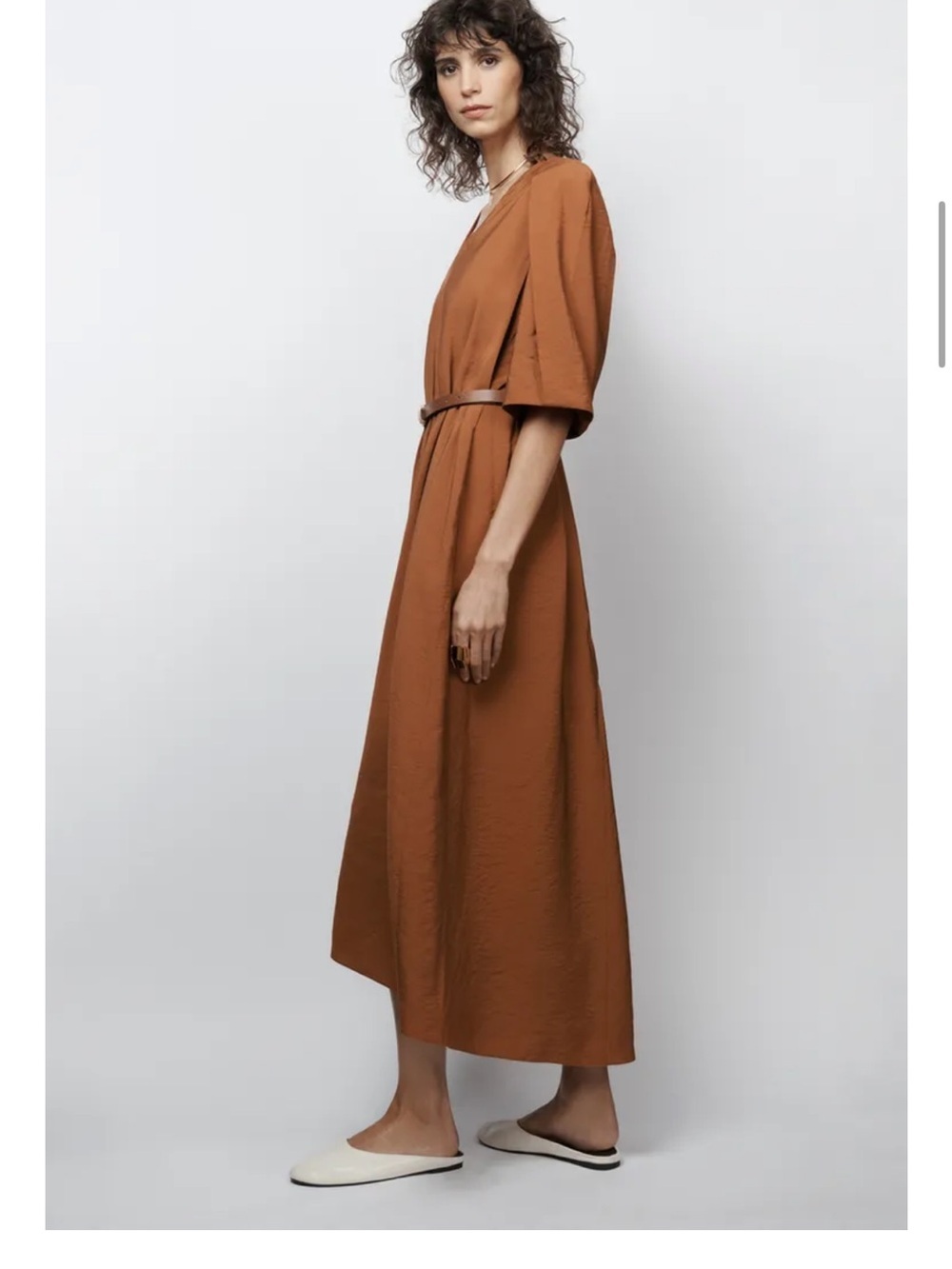 NWT ZARA WOMAN COLLECTION Midi dress V-neckline and short sleeves size XL - Picture 4 of 15